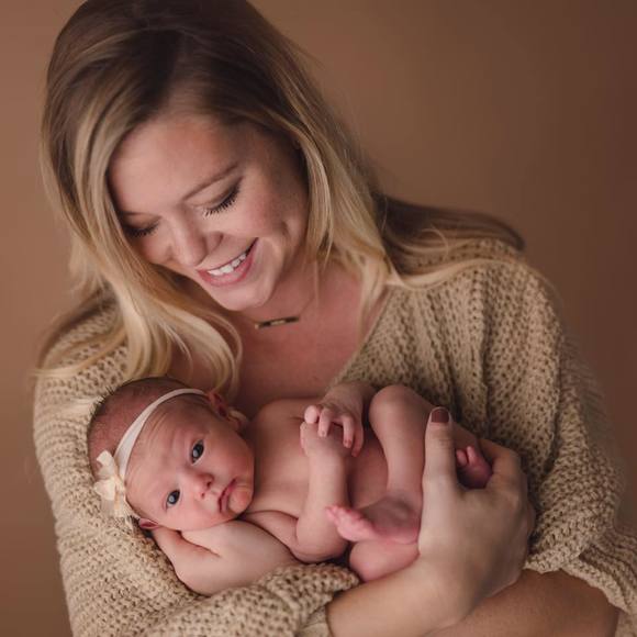 Meet your Posher, Abbey - Picture 1 of 1